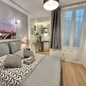  Appartement Apartment Paris Studios France